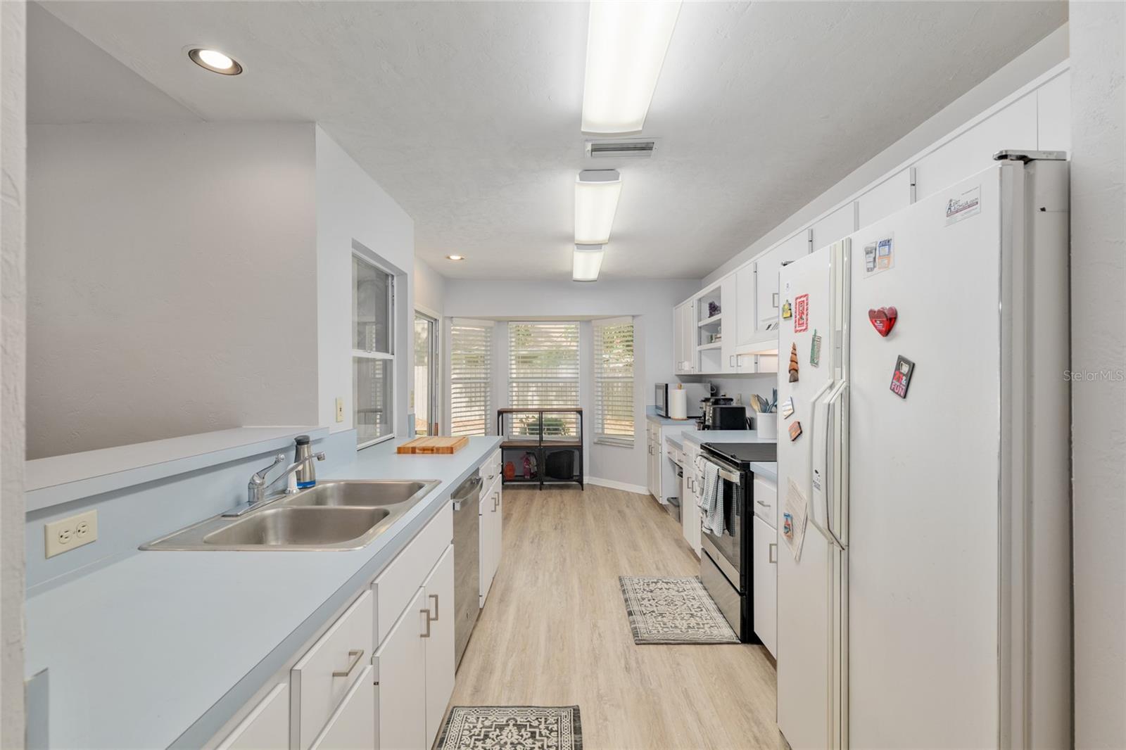 Image 18 of 72 For 5030 23rd Drive