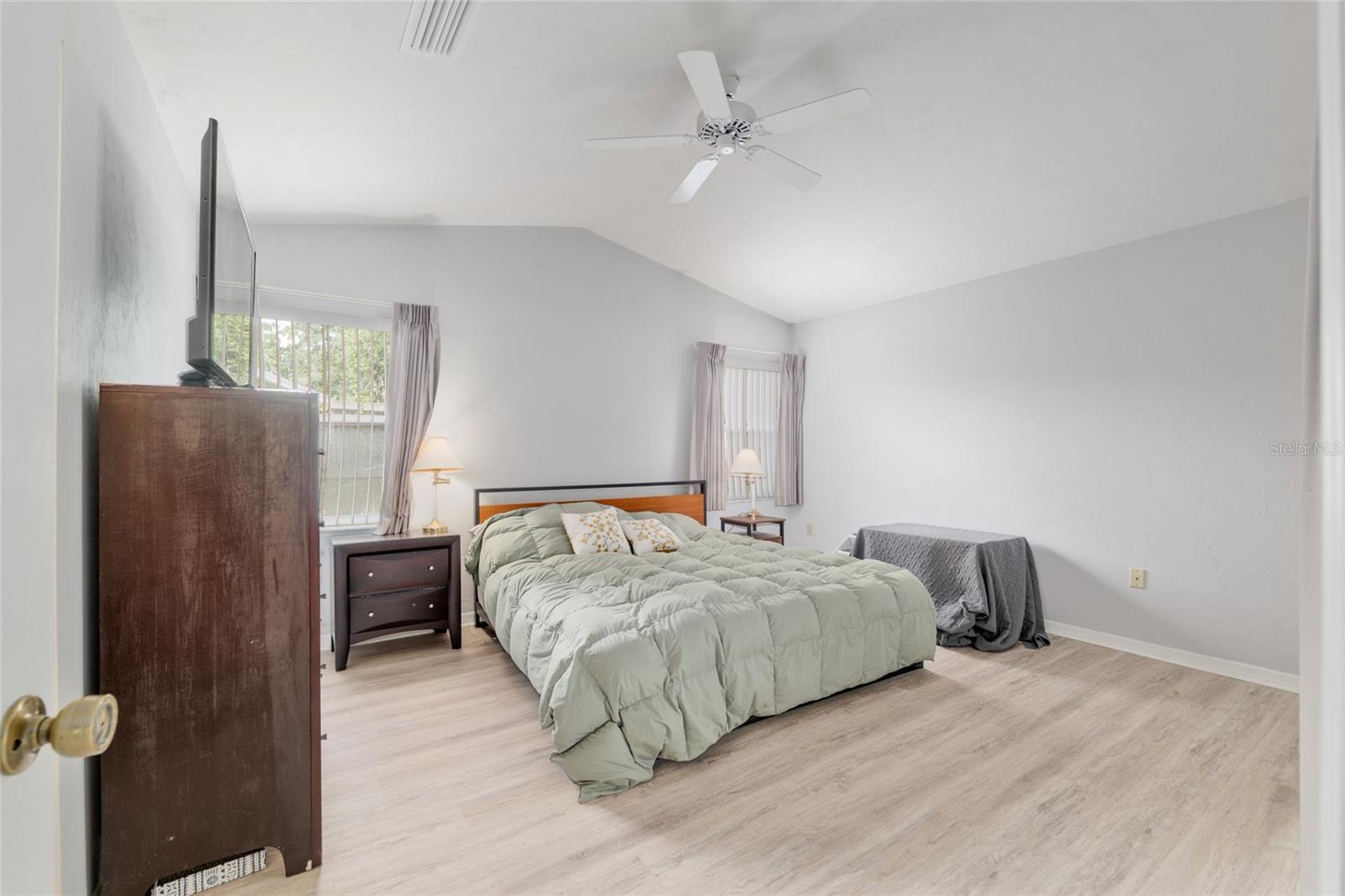 Image 26 of 72 For 5030 23rd Drive