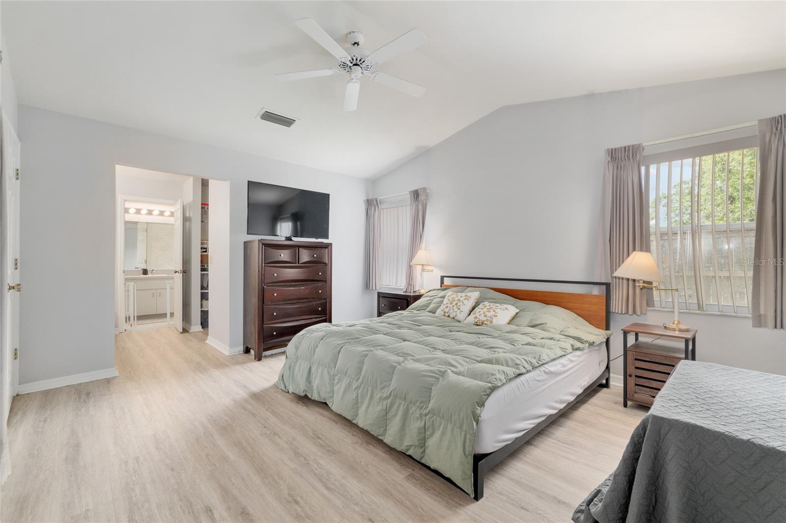 Image 27 of 72 For 5030 23rd Drive
