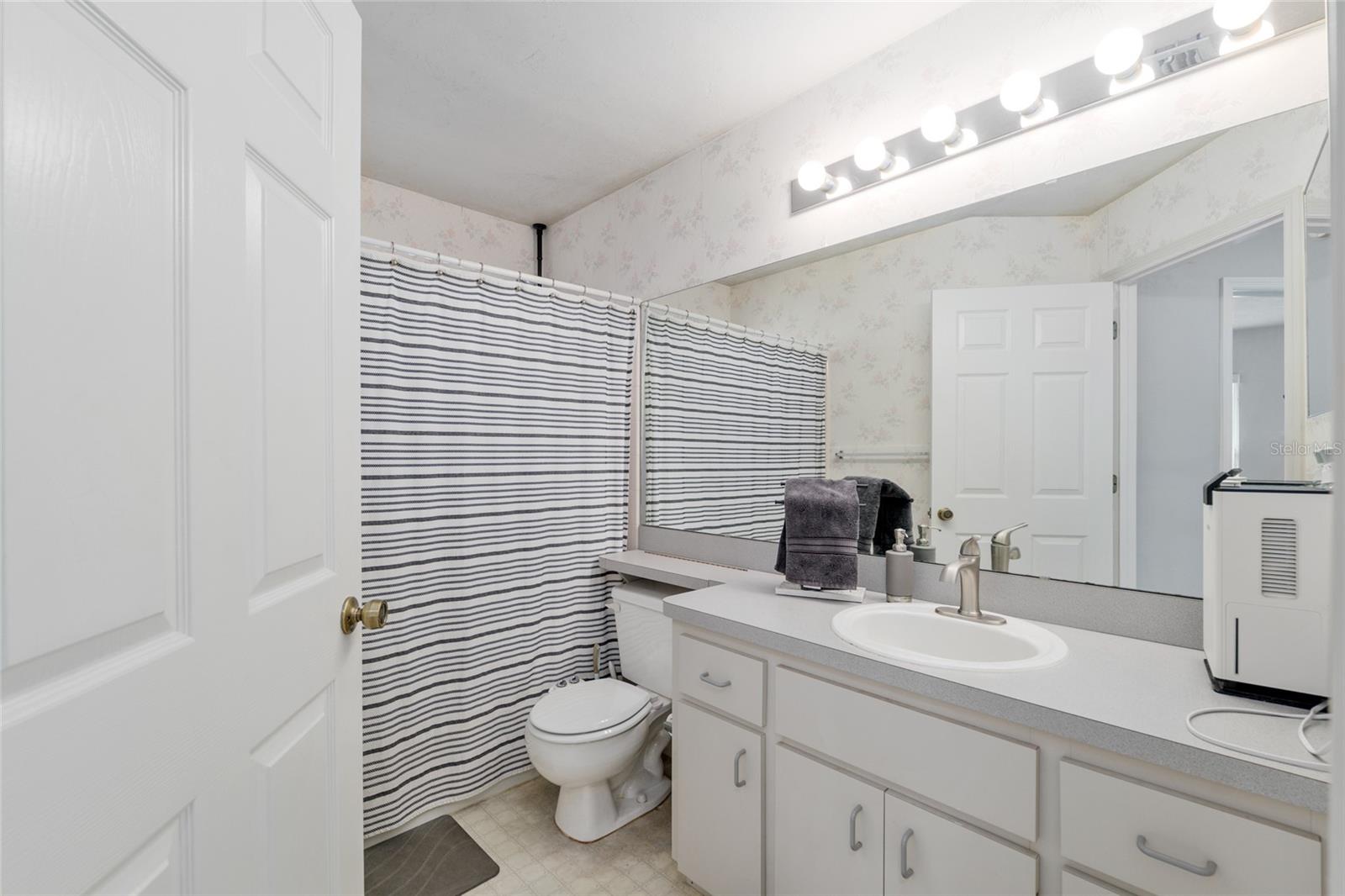 Image 35 of 72 For 5030 23rd Drive