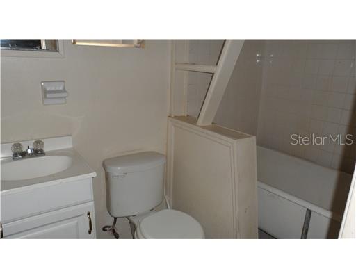 Image 8 of 72 For 5030 23rd Drive