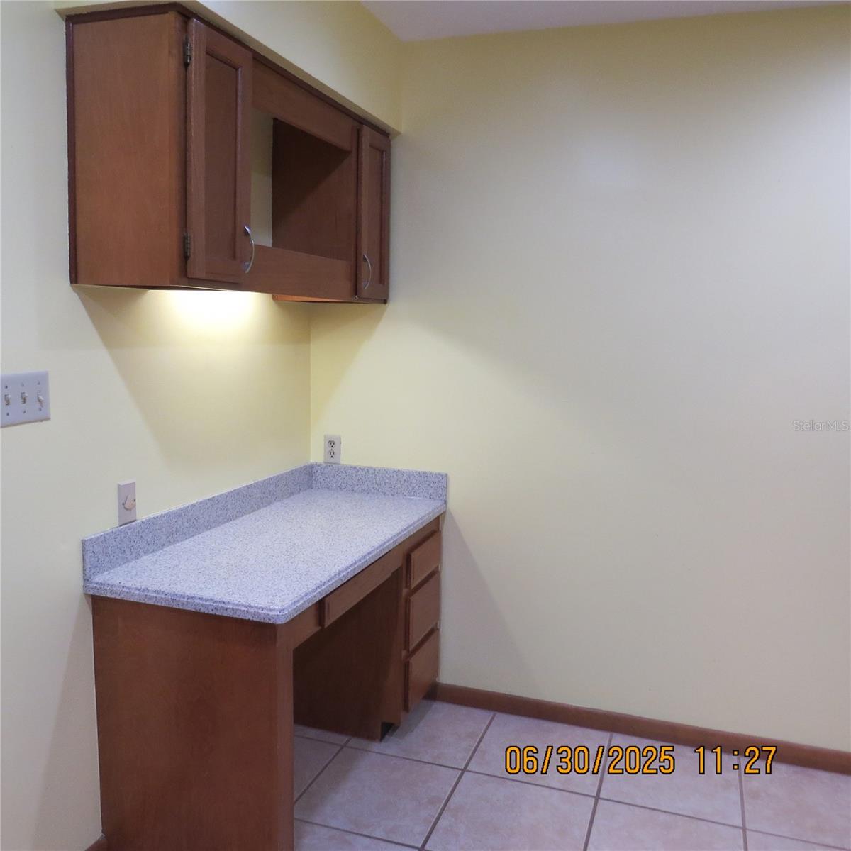 Image 4 of 44 For 10119 39th Place