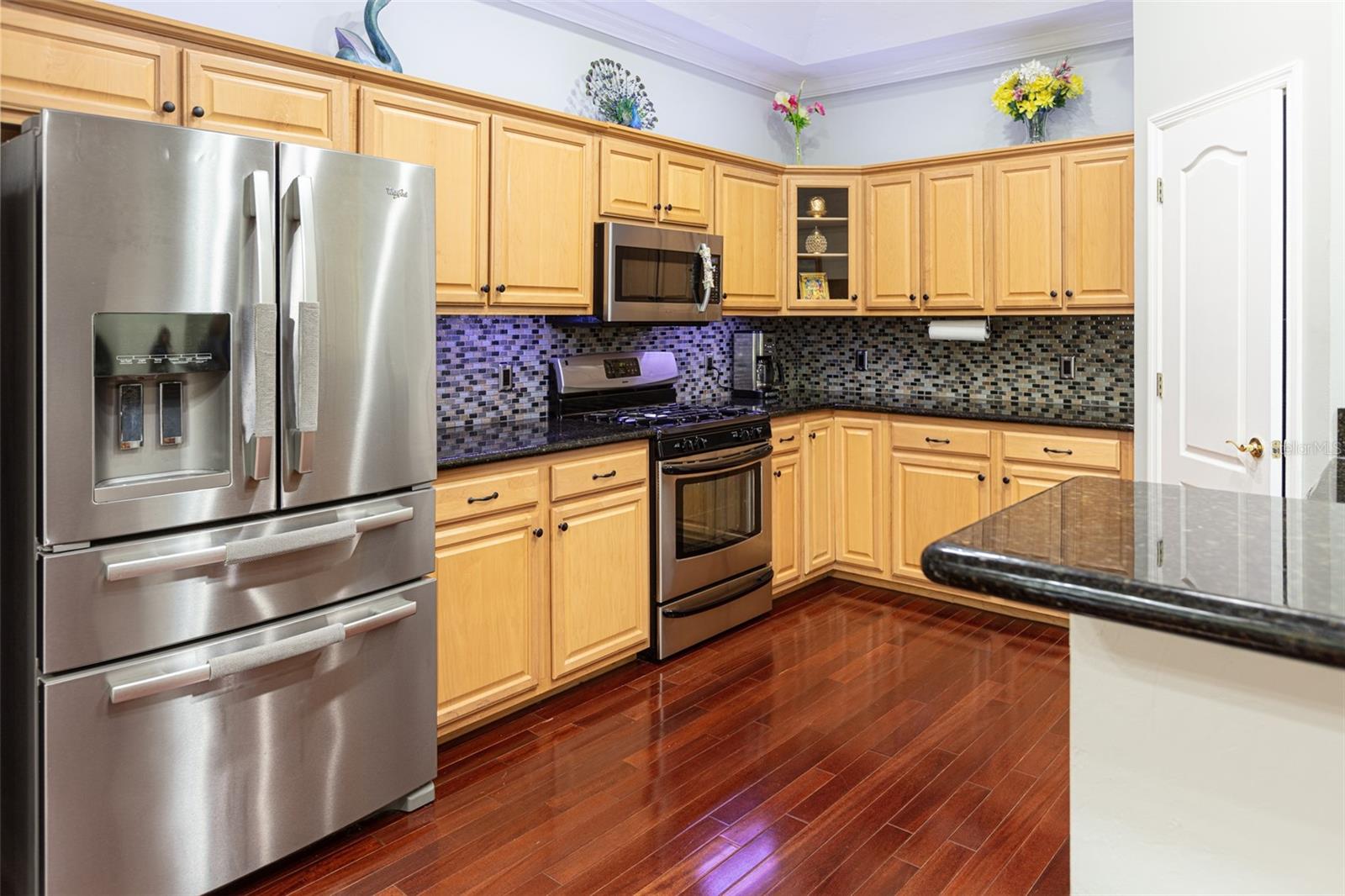 Image 6 of 30 For 9220 23rd Place