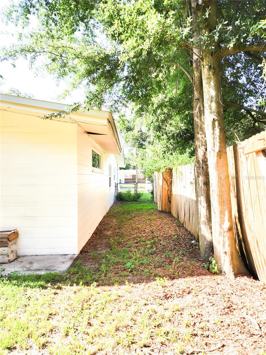 Image 82 of 96 For 1601 28th Avenue