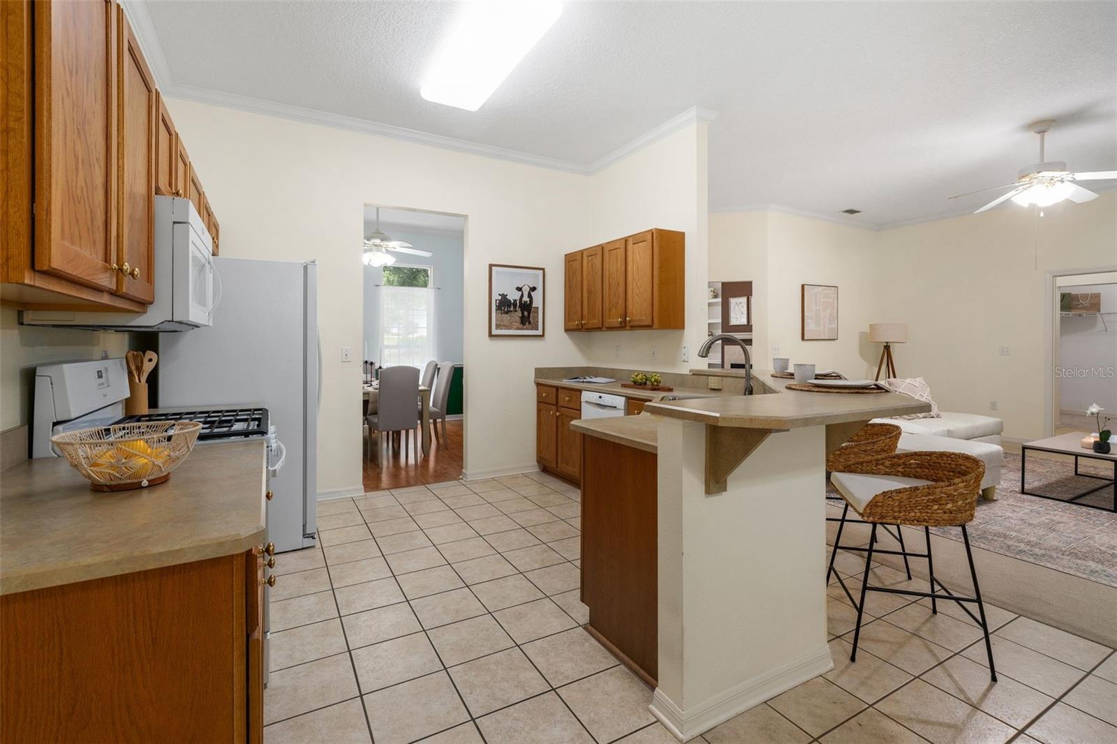 Image 12 of 48 For 7259 White Oaks Road