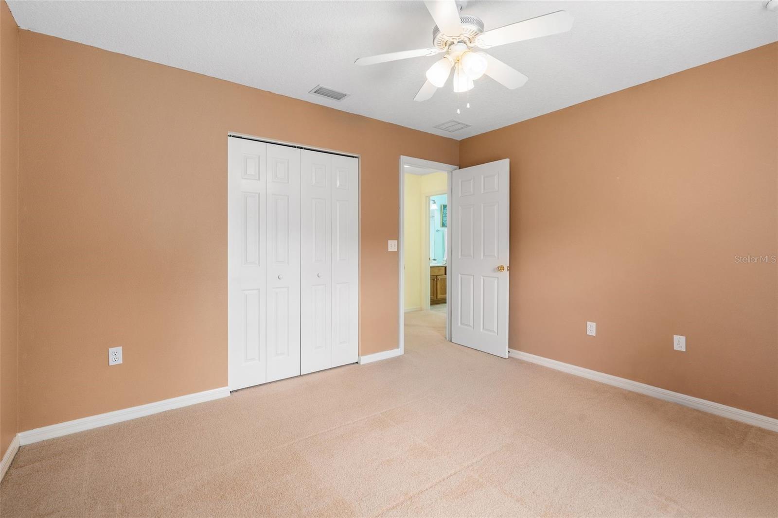 Image 18 of 48 For 7259 White Oaks Road