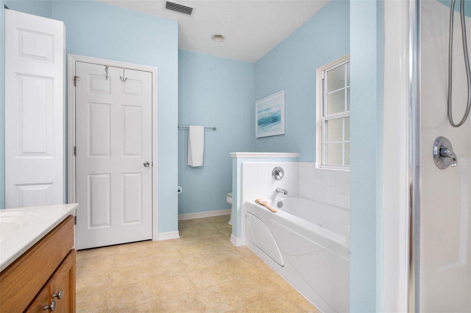 Image 24 of 48 For 7259 White Oaks Road