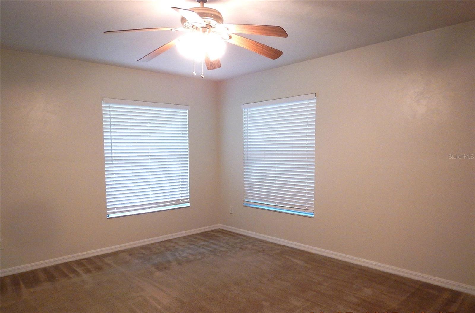 Image 7 of 22 For 4981 17th Terrace