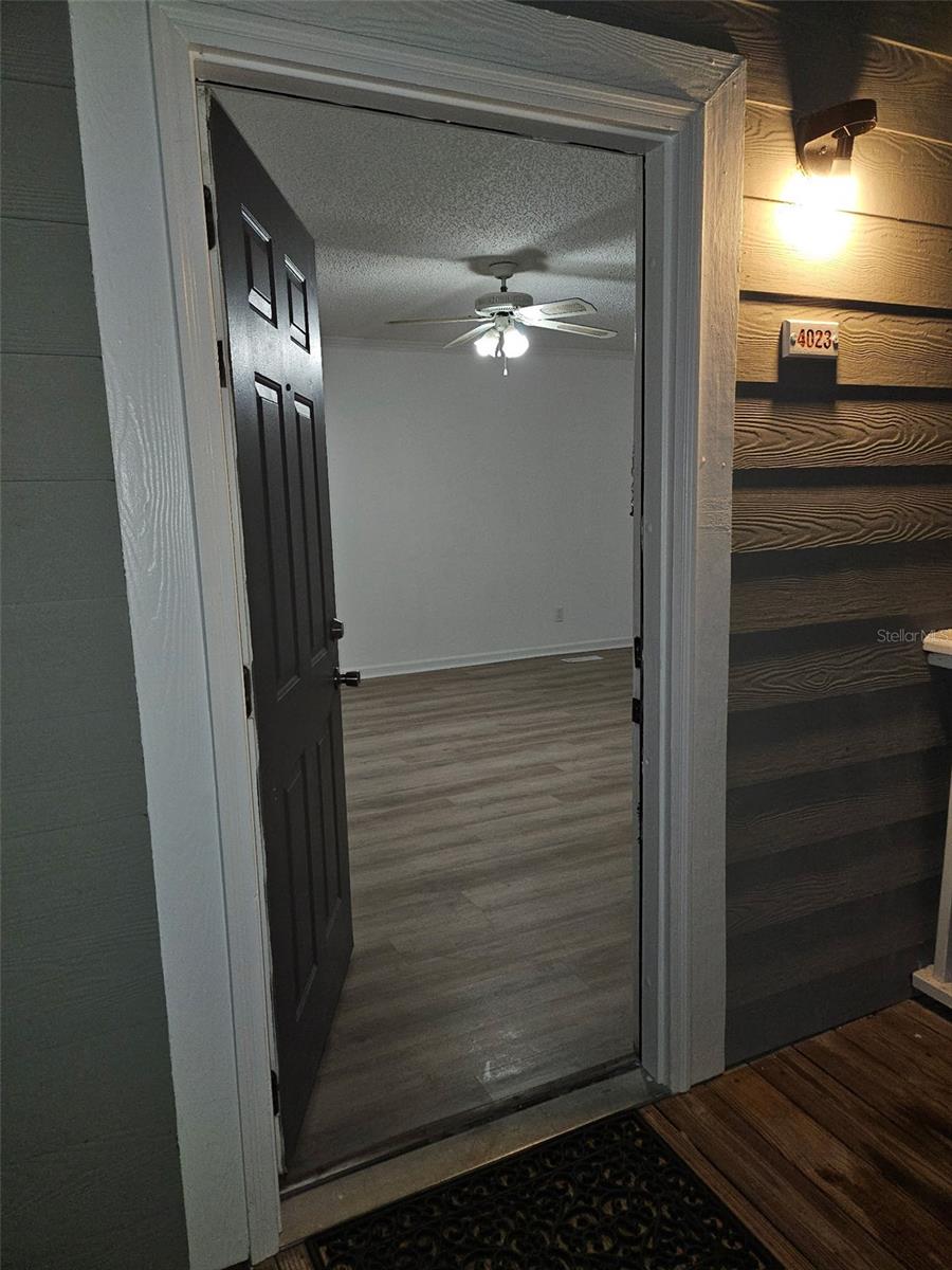 Image 12 of 16 For 2905 Archer Road S-4023