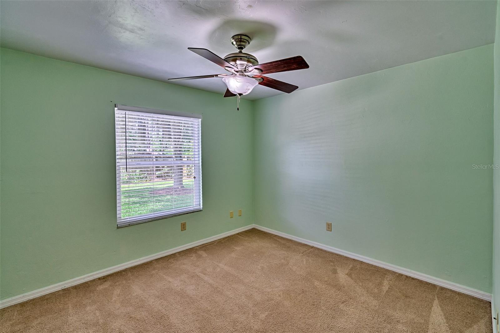 Image 14 of 26 For 6210 33rd Terrace