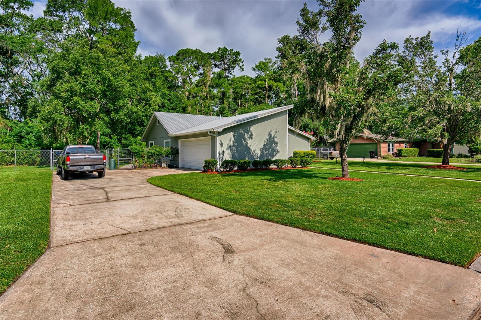 Image 26 of 26 For 6210 33rd Terrace