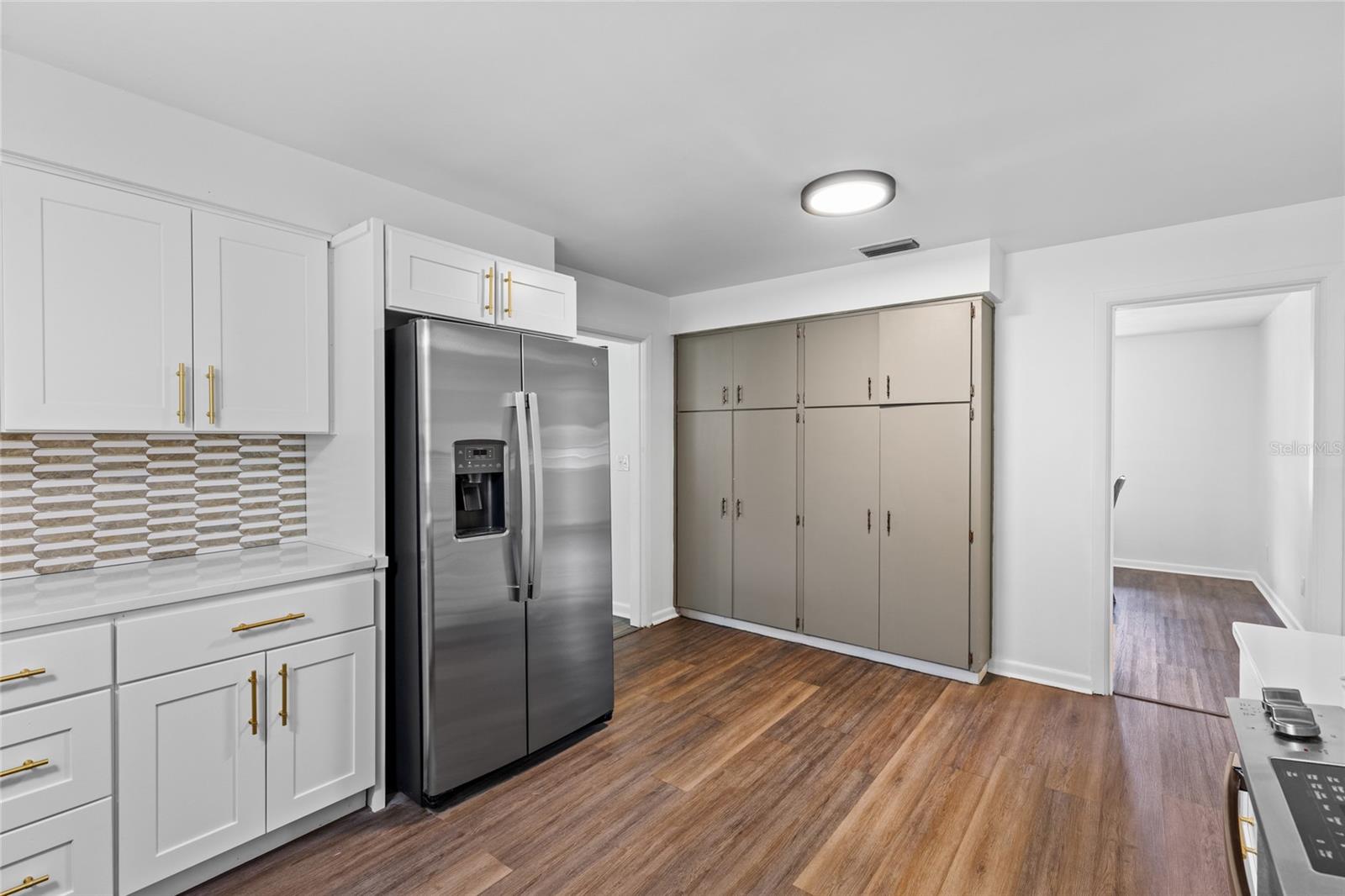 Image 18 of 41 For 311 4th Street
