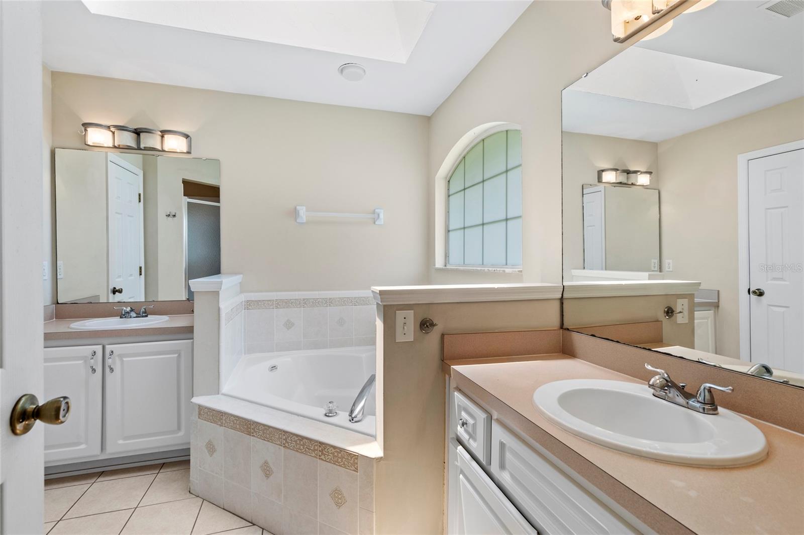 Image 18 of 37 For 2149 87th Terrace