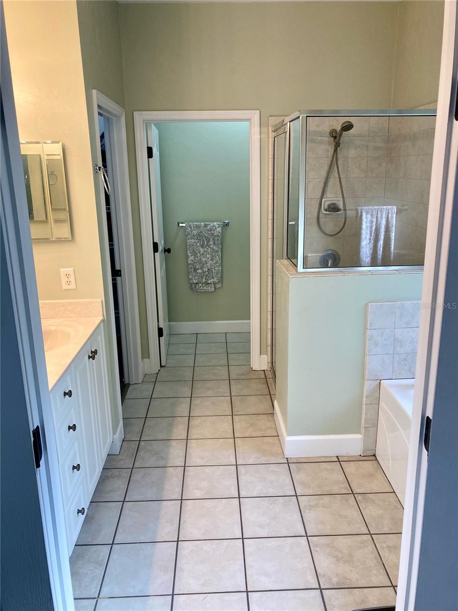 Image 11 of 18 For 23750 193rd Avenue