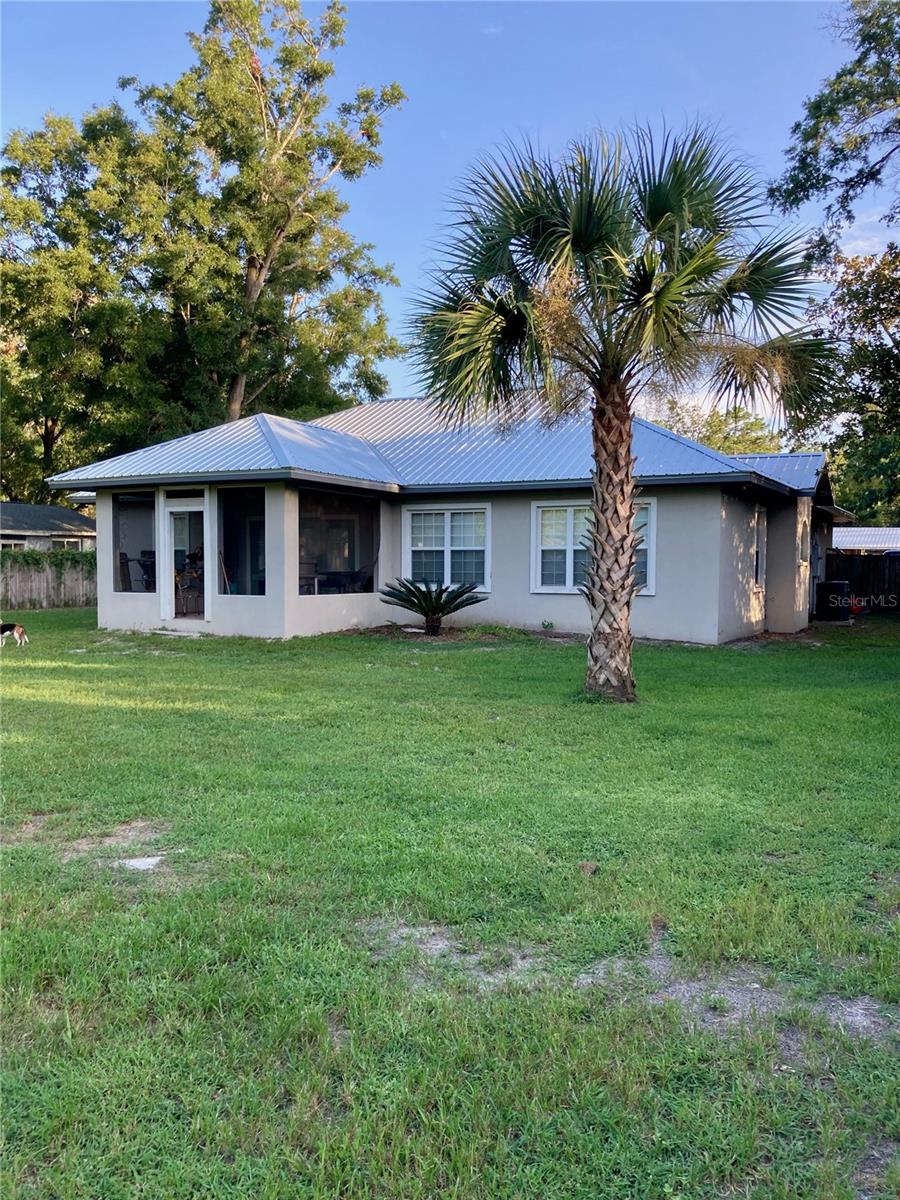 Image 3 of 18 For 23750 193rd Avenue