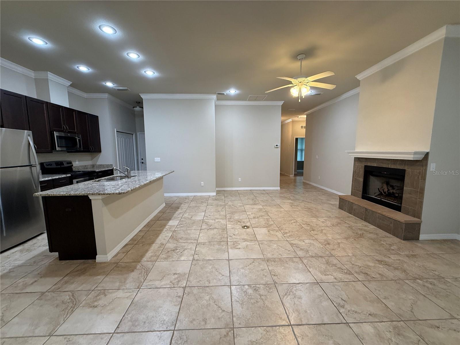 Image 15 of 37 For 6389 48th Drive