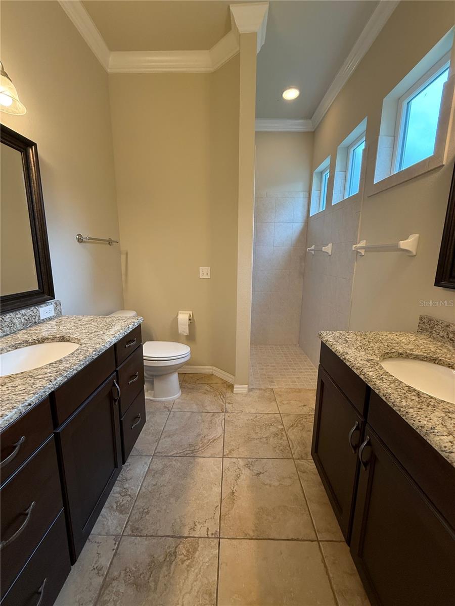 Image 22 of 37 For 6389 48th Drive