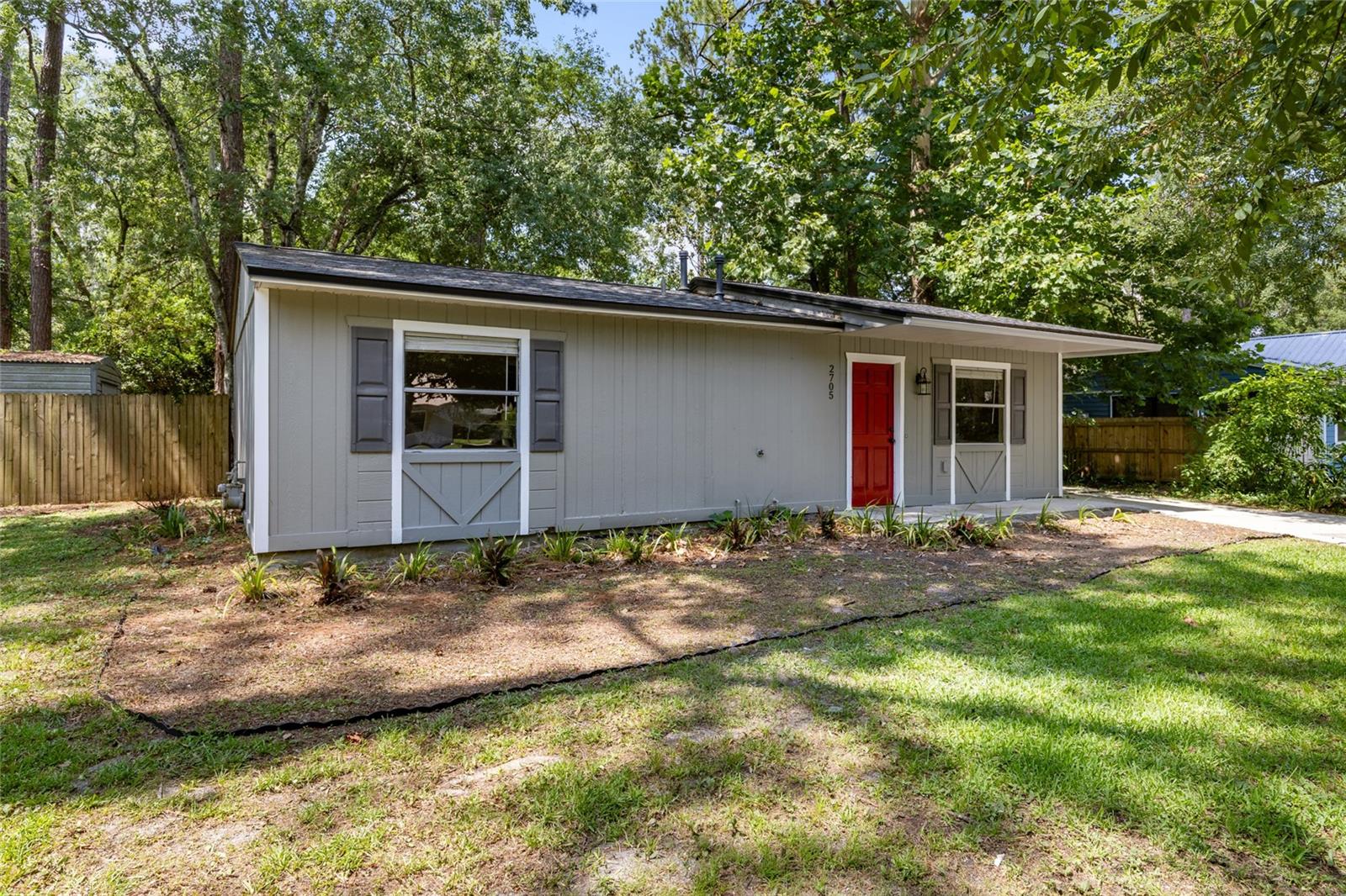 Image 4 of 23 For 2705 47th Place