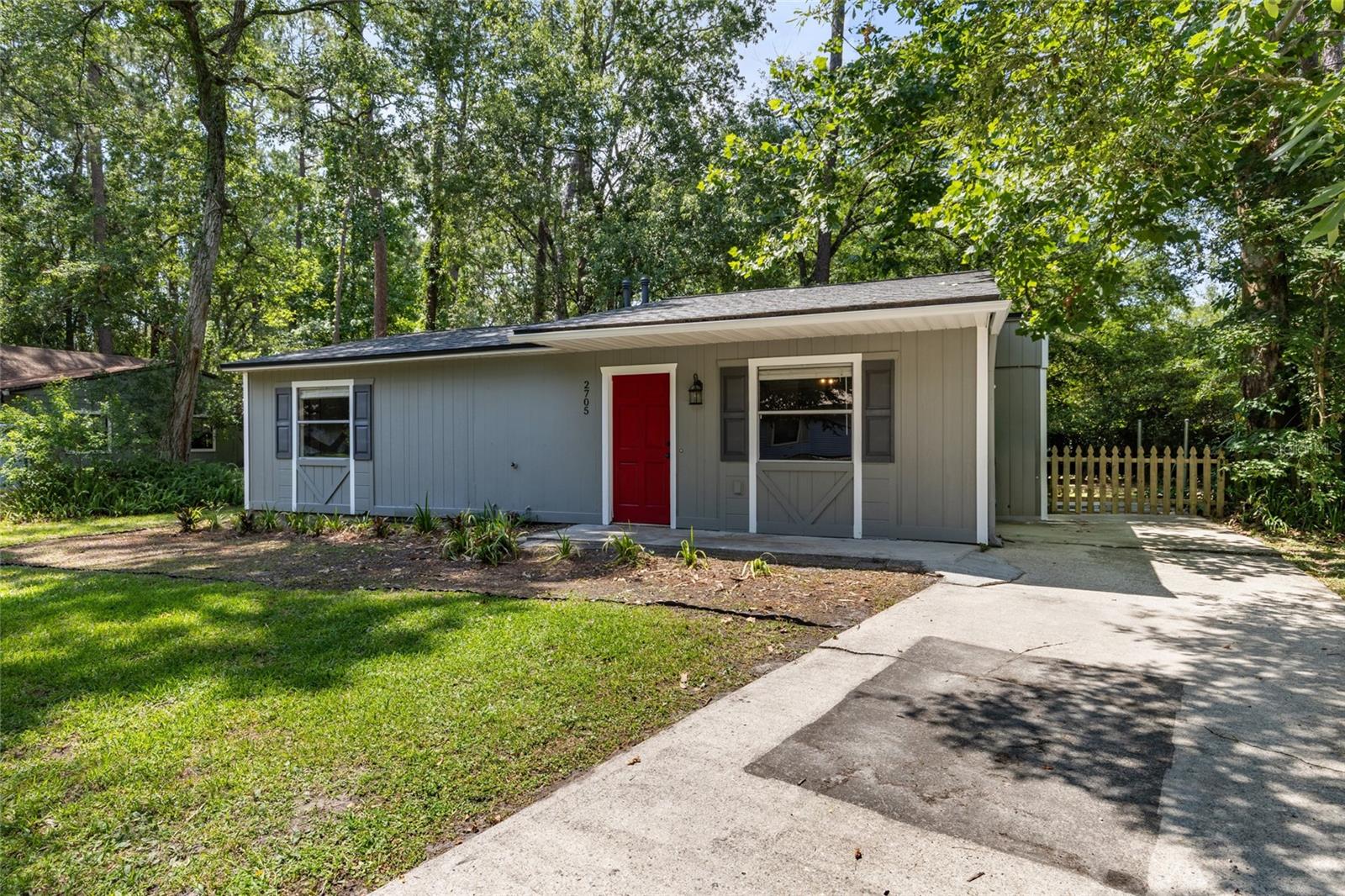 Image 5 of 23 For 2705 47th Place