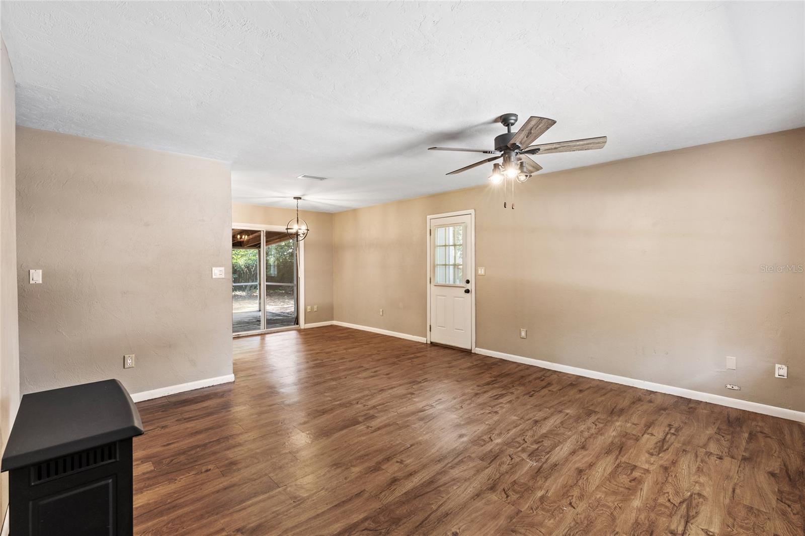 Image 7 of 23 For 2705 47th Place