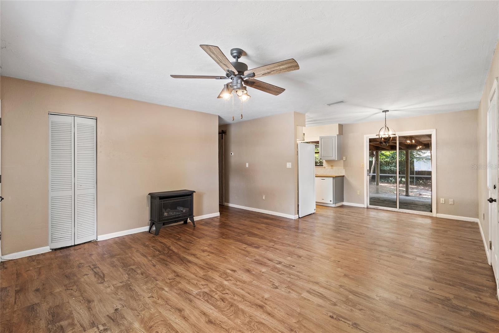 Image 8 of 23 For 2705 47th Place