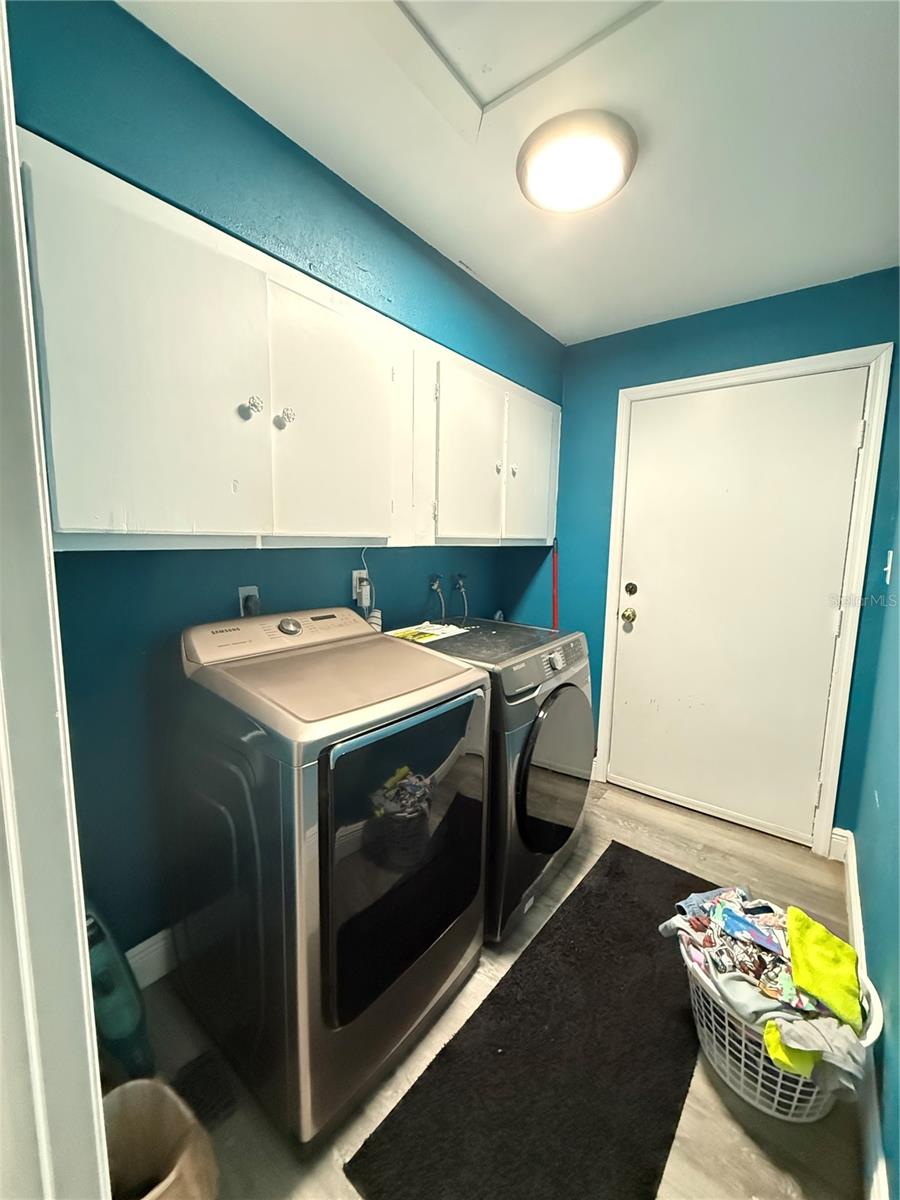 Image 12 of 12 For 1510 14 Avenue