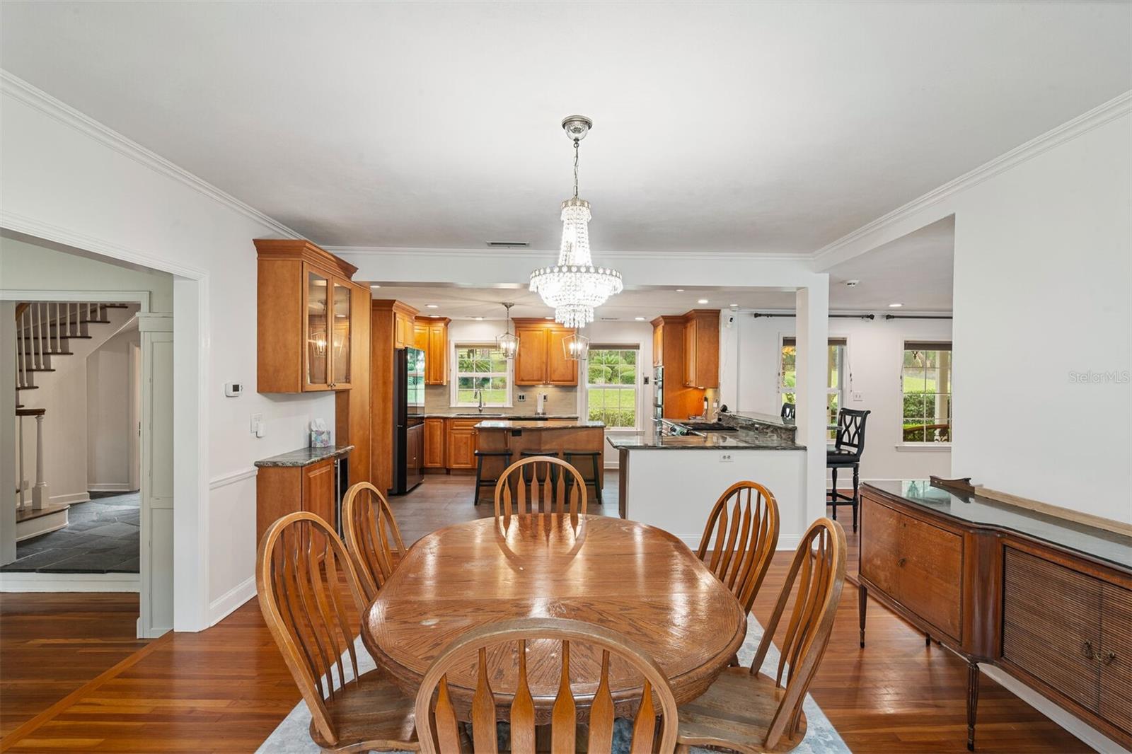 Image 11 of 69 For 2506 9th Drive
