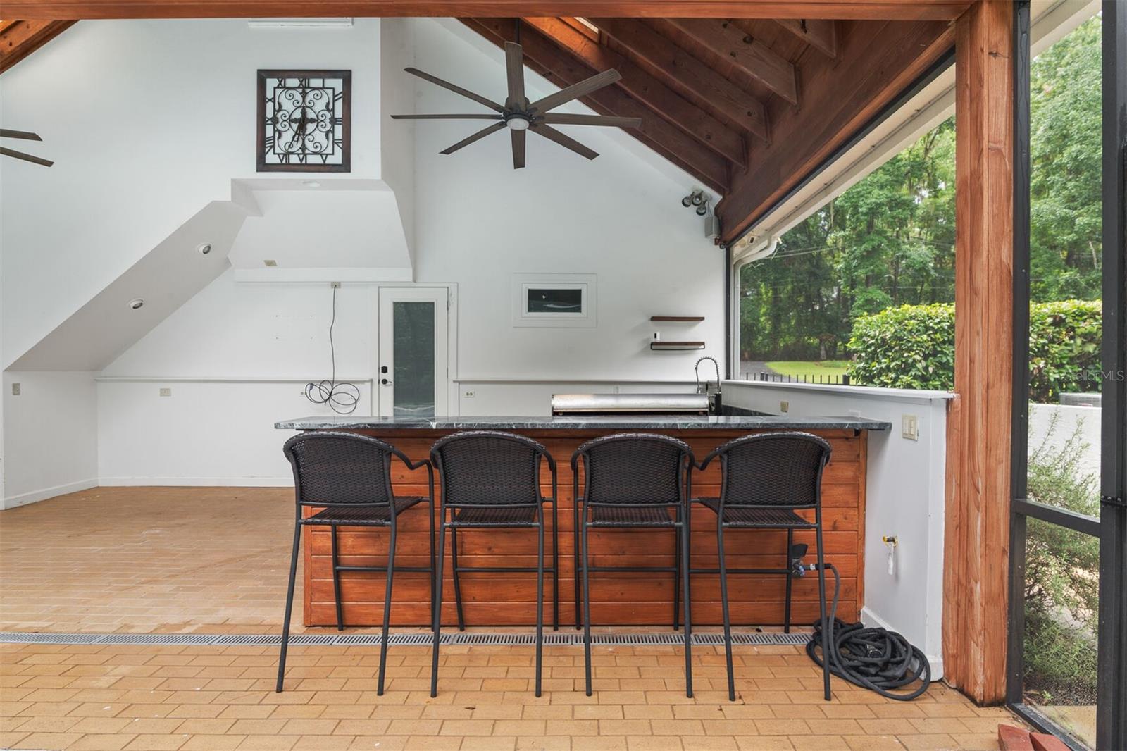 Image 30 of 69 For 2506 9th Drive