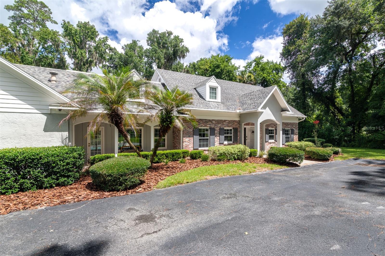 Image 4 of 69 For 2506 9th Drive