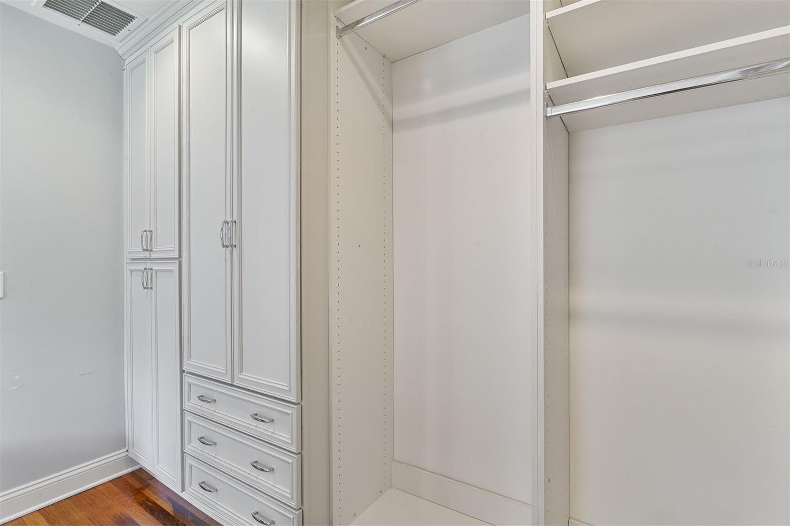Image 42 of 69 For 2506 9th Drive