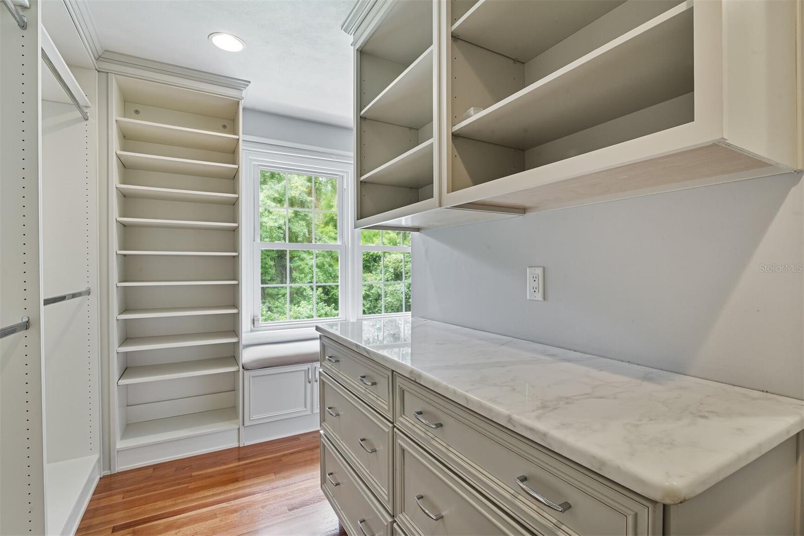 Image 43 of 69 For 2506 9th Drive