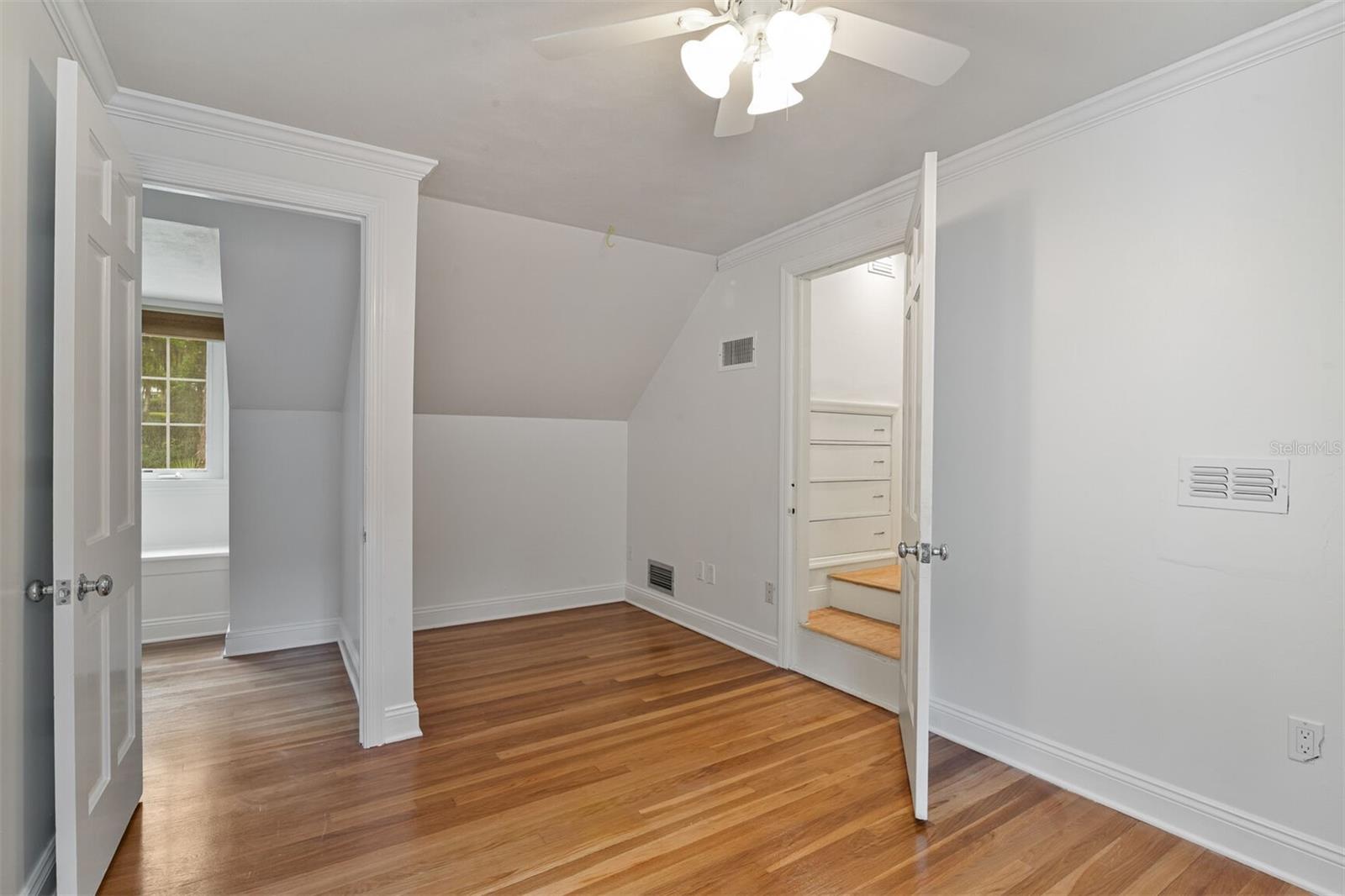 Image 49 of 69 For 2506 9th Drive