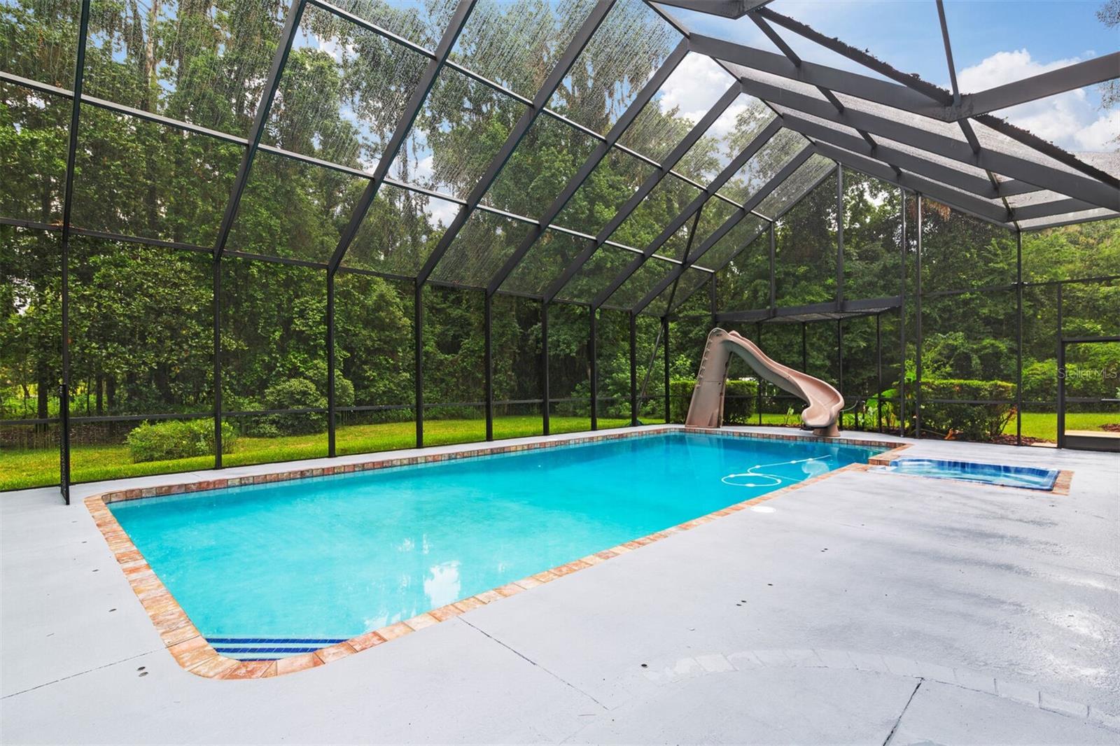 Image 53 of 69 For 2506 9th Drive