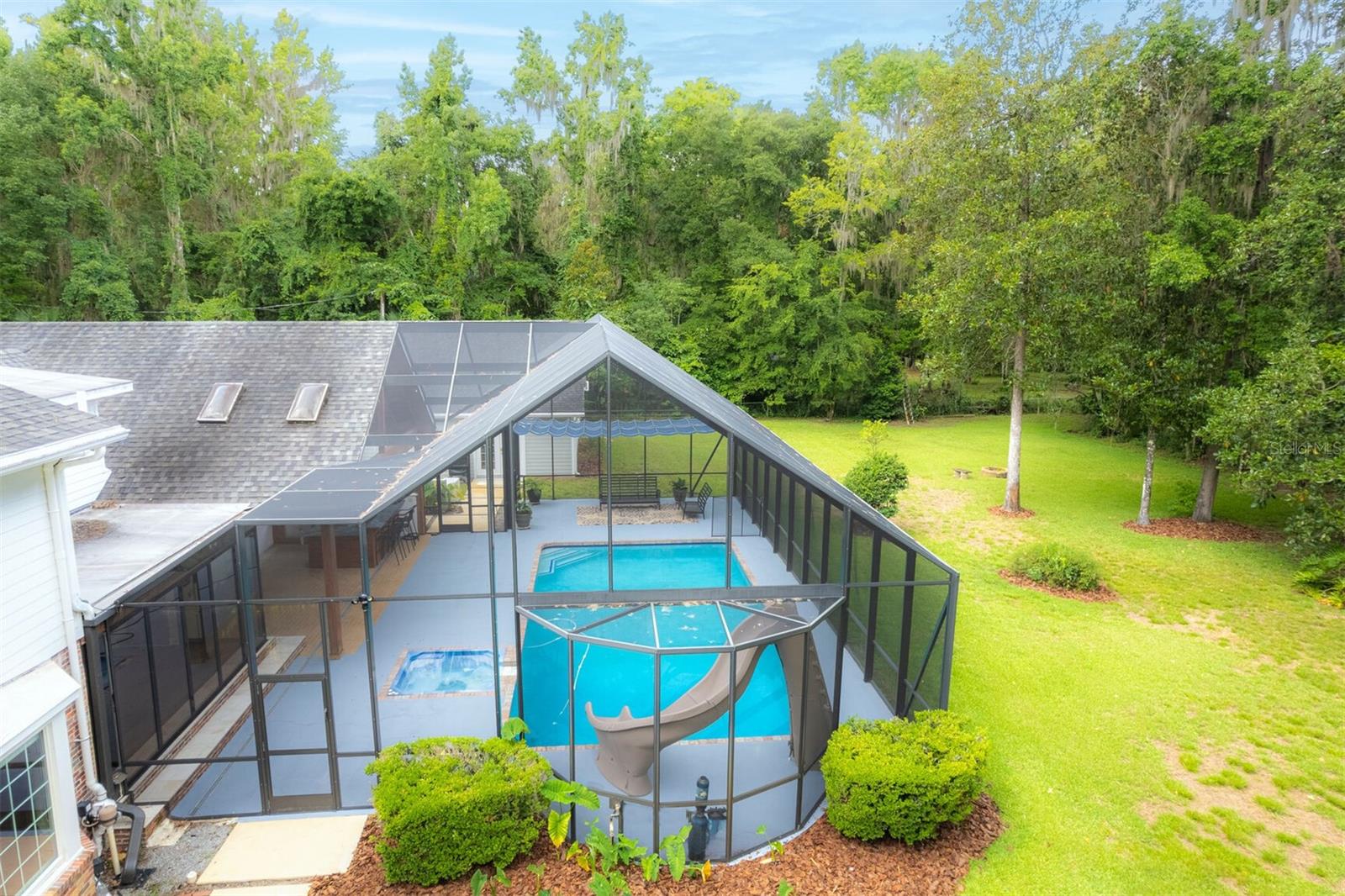 Image 57 of 69 For 2506 9th Drive