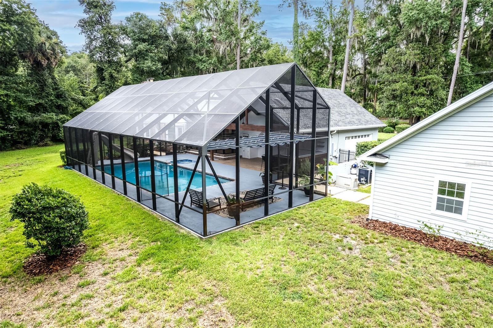 Image 59 of 69 For 2506 9th Drive