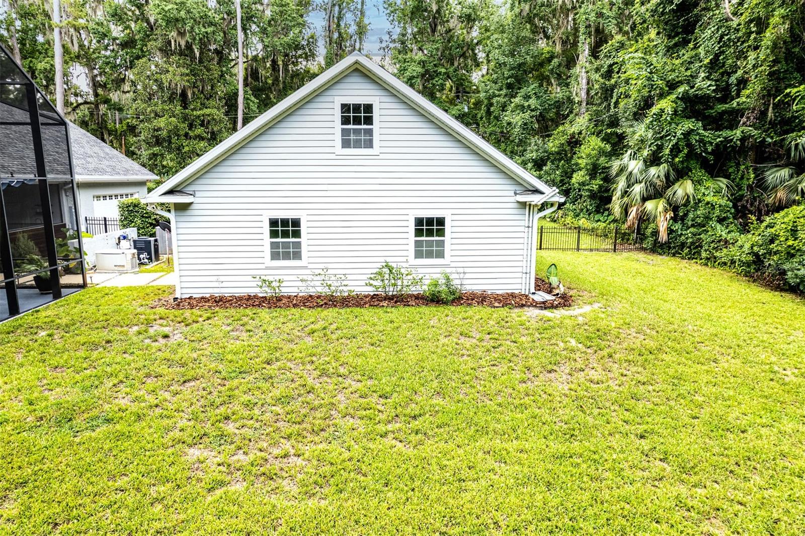 Image 60 of 69 For 2506 9th Drive