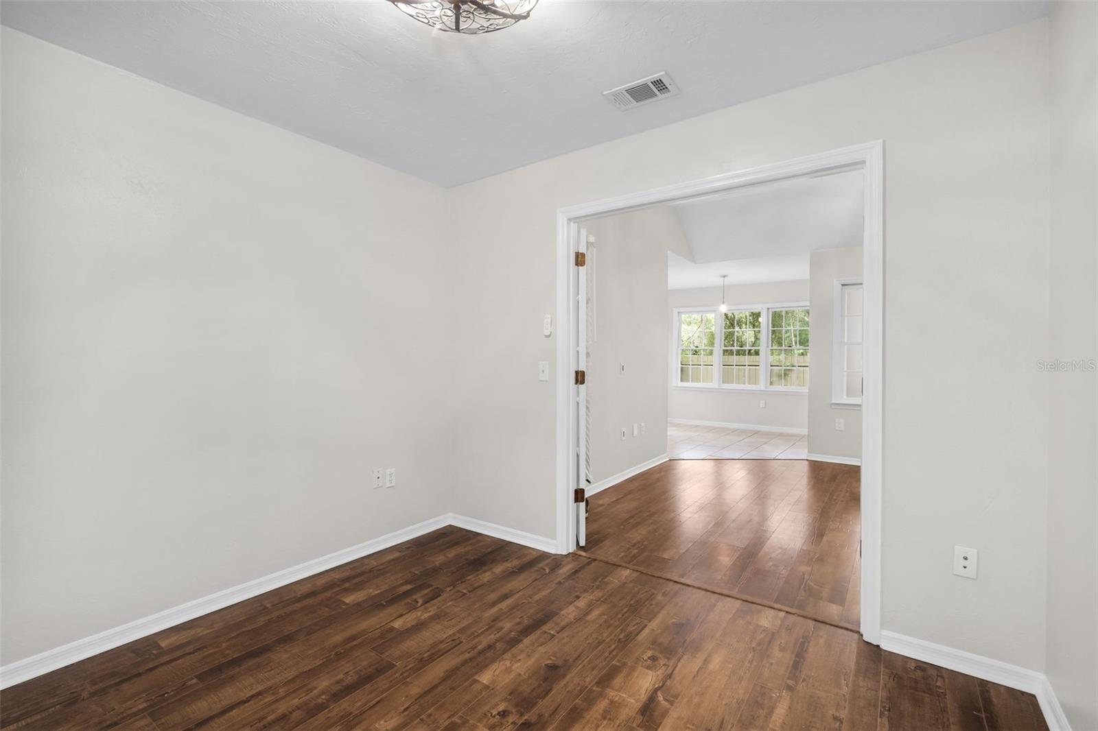 Image 17 of 33 For 5328 88th Court