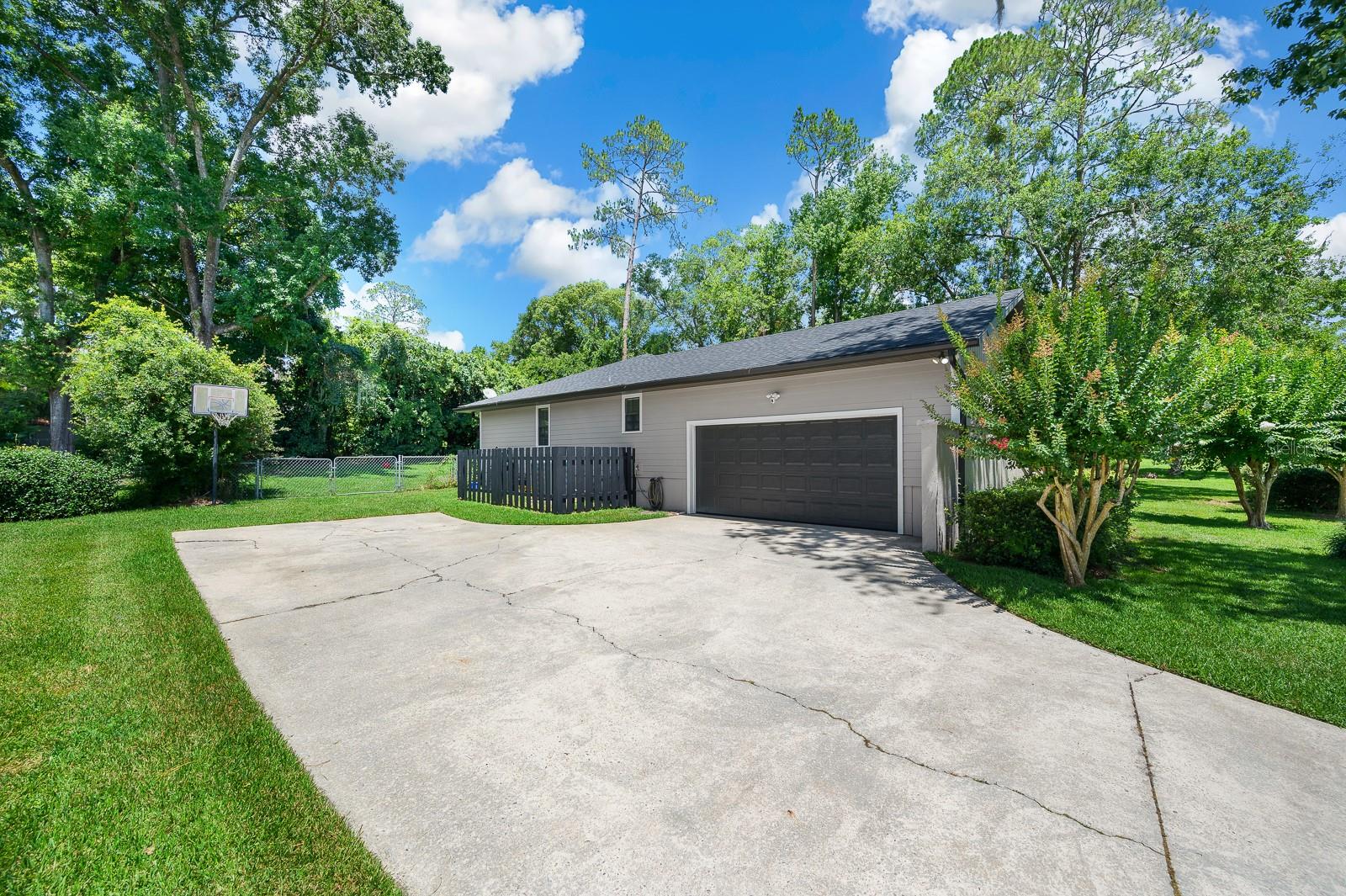 Image 41 of 51 For 5533 37th Lane