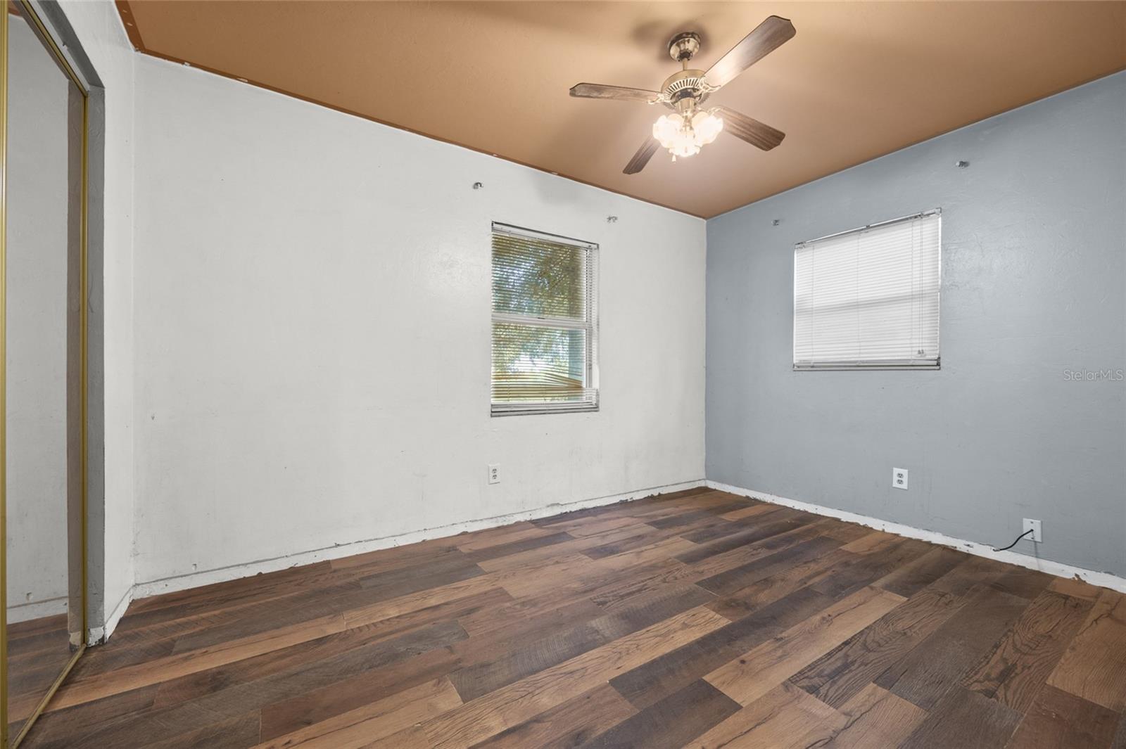 Image 14 of 26 For 12809 157th Street