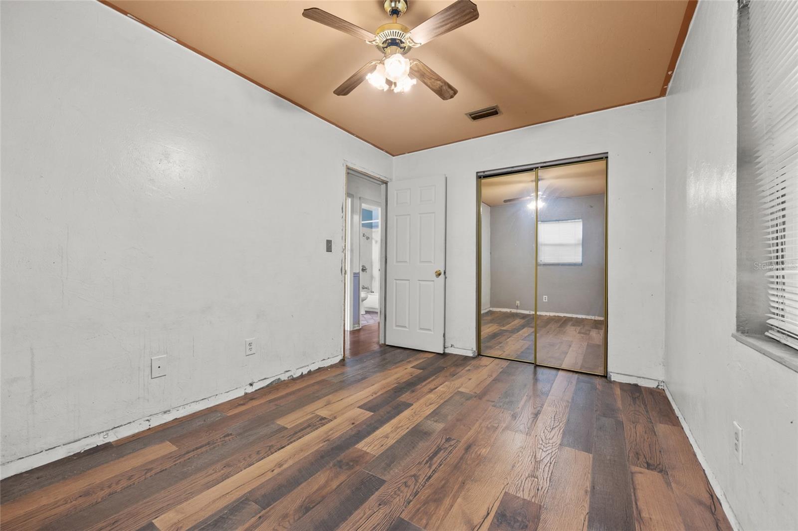 Image 15 of 26 For 12809 157th Street