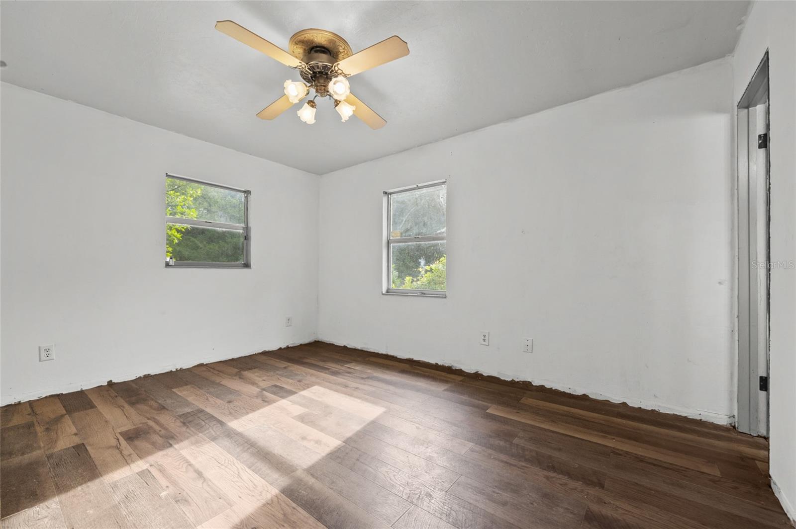 Image 16 of 26 For 12809 157th Street