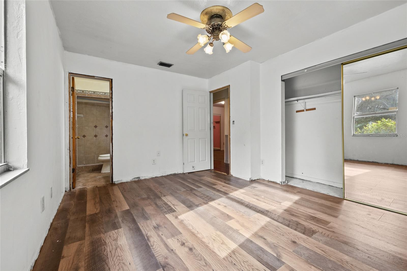 Image 17 of 26 For 12809 157th Street