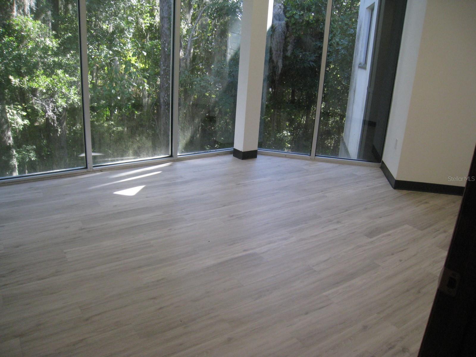Image 17 of 18 For 4741 8th Avenue Suite C