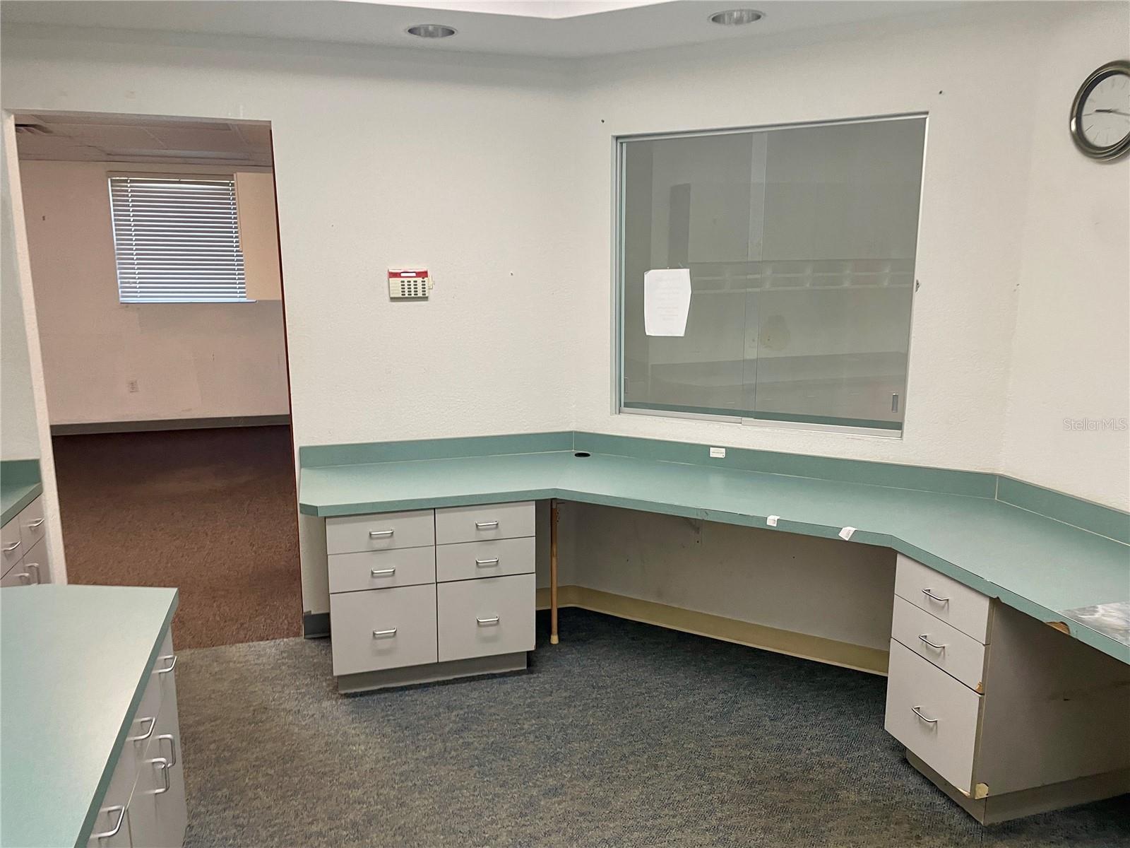 Image 4 of 15 For 4741 8th Avenue Suite C