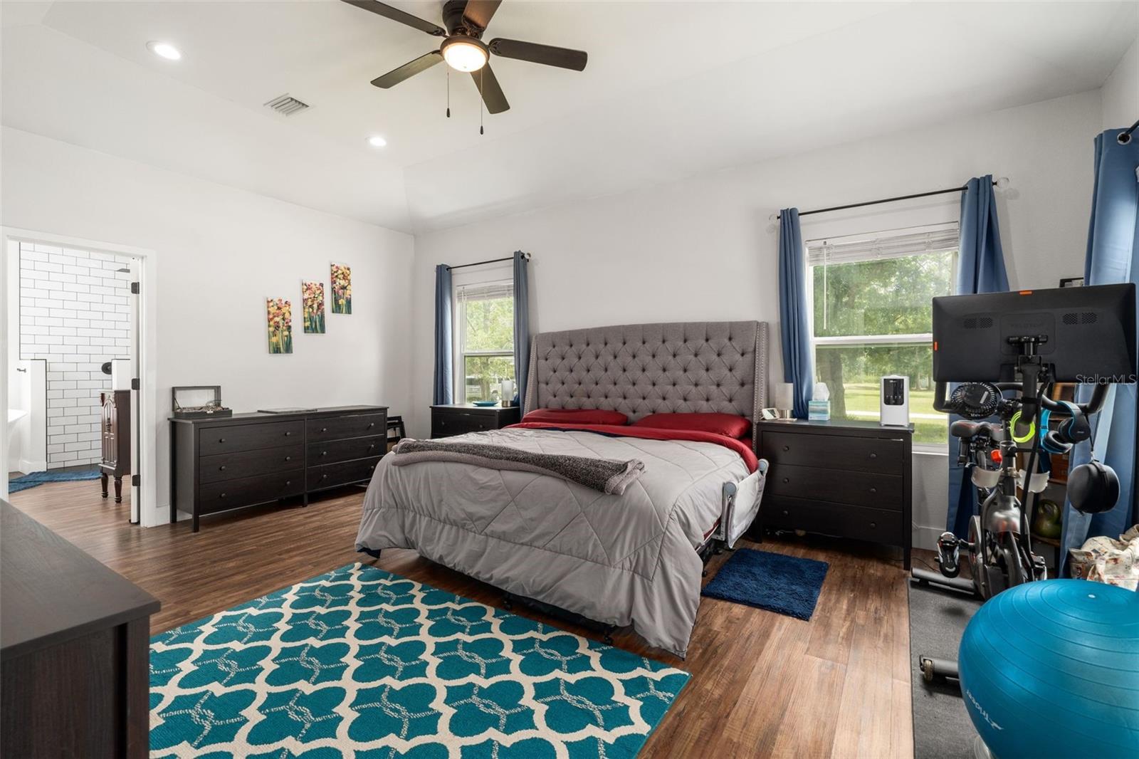 Image 12 of 44 For 15971 64th Street