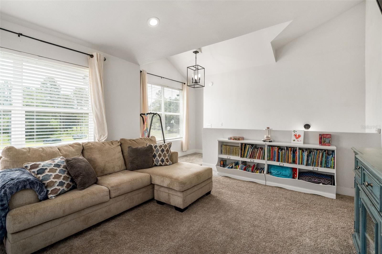 Image 21 of 44 For 15971 64th Street