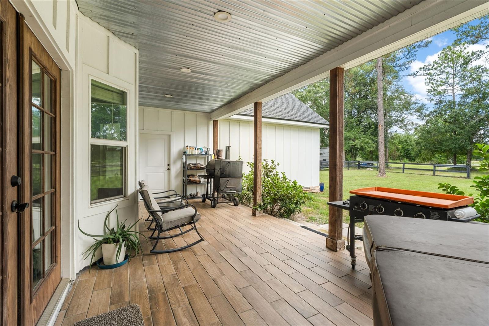 Image 36 of 44 For 15971 64th Street
