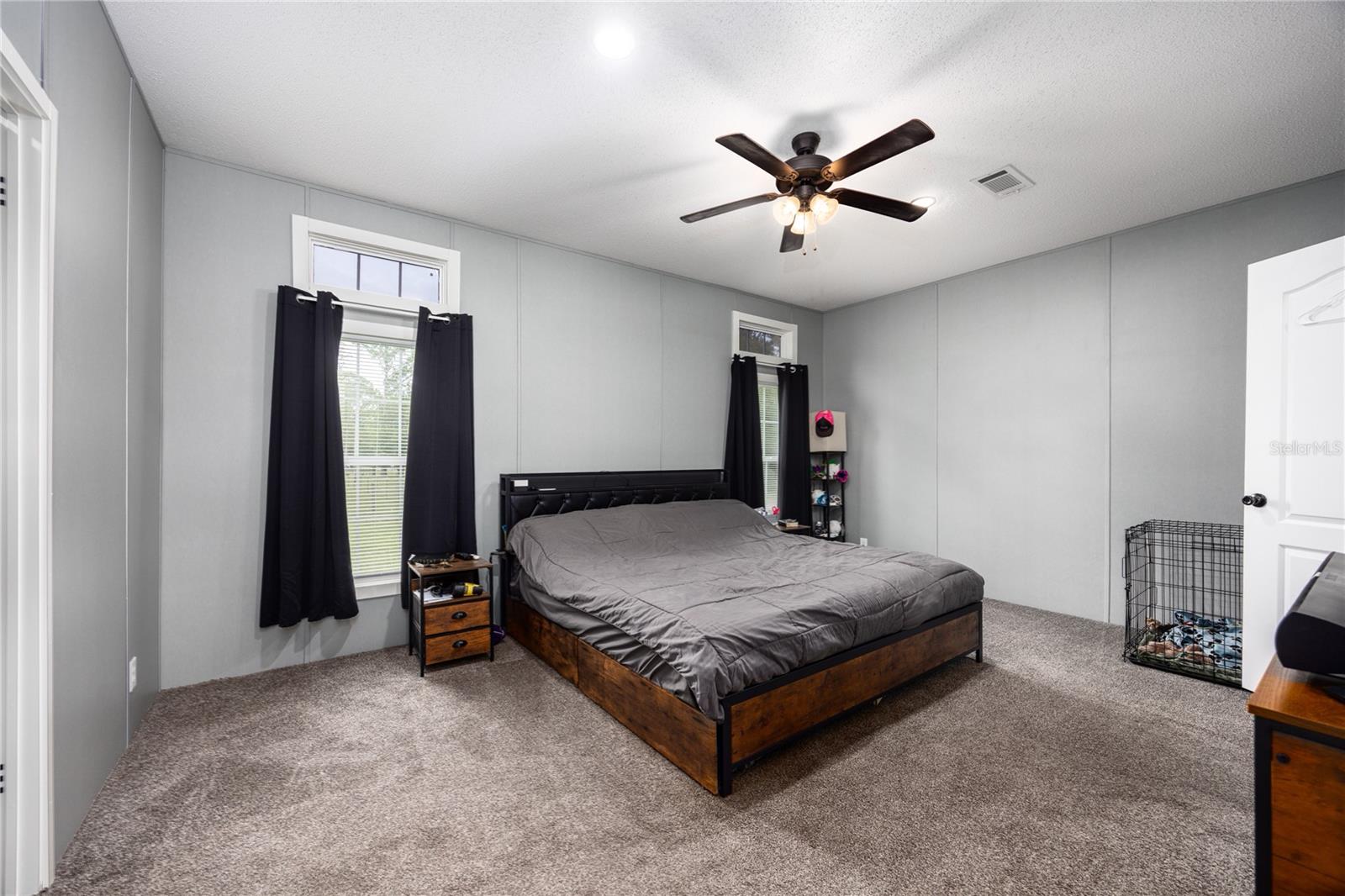 Image 27 of 59 For 127 Haven Court