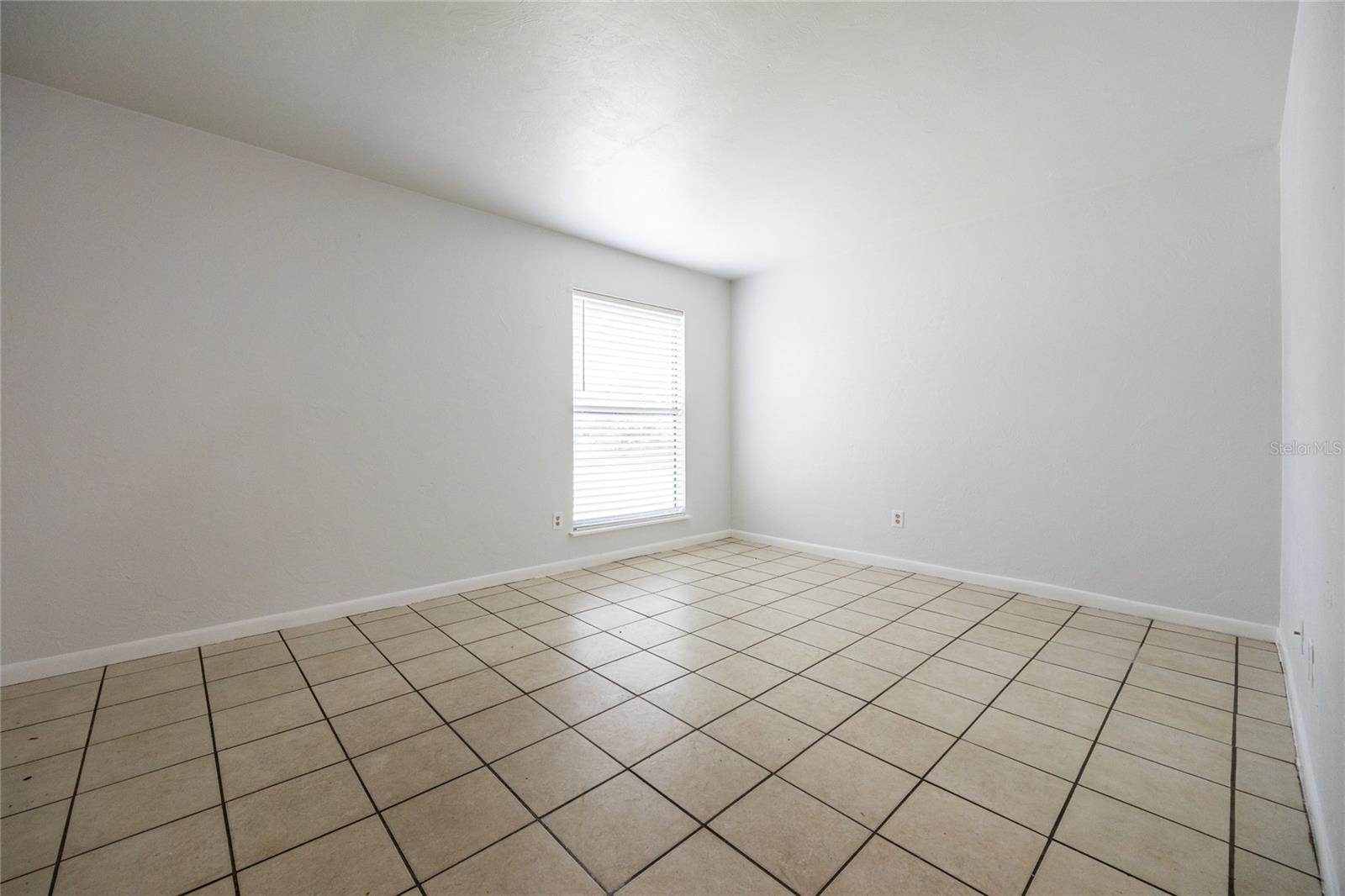 Image 4 of 15 For 5933 23rd Terrace