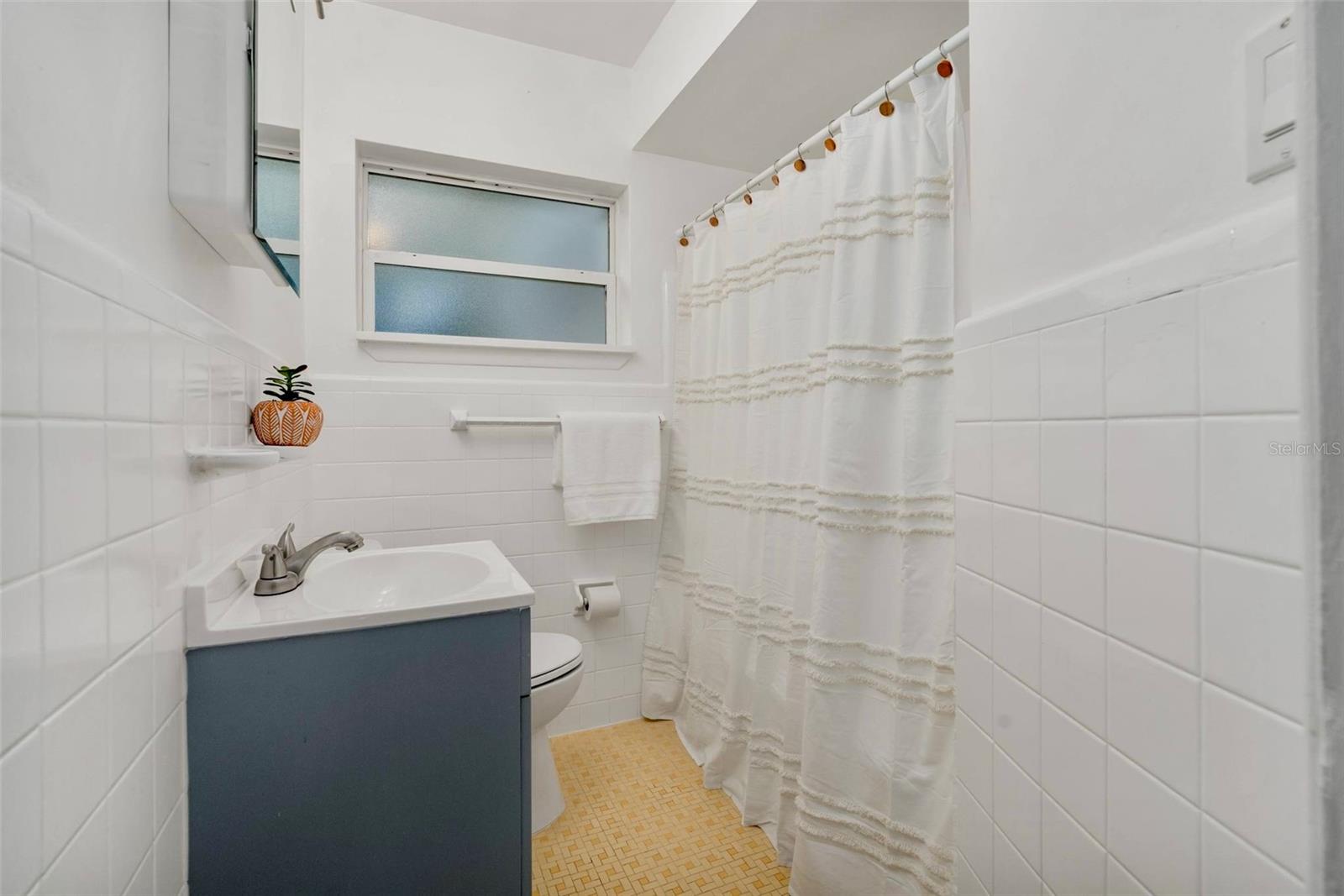 Image 12 of 30 For 1604 7th Street